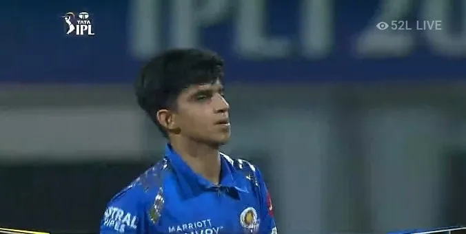  Hrithik Shokeen Debut in For MI vs CSK