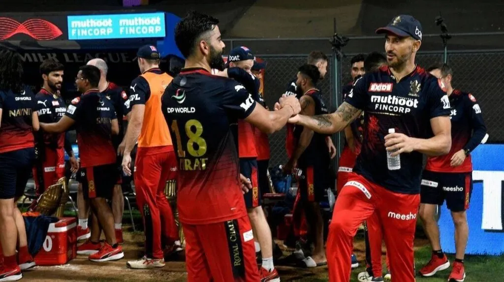 After the victory of RCB these 5 teams were out of the playoff race 2022