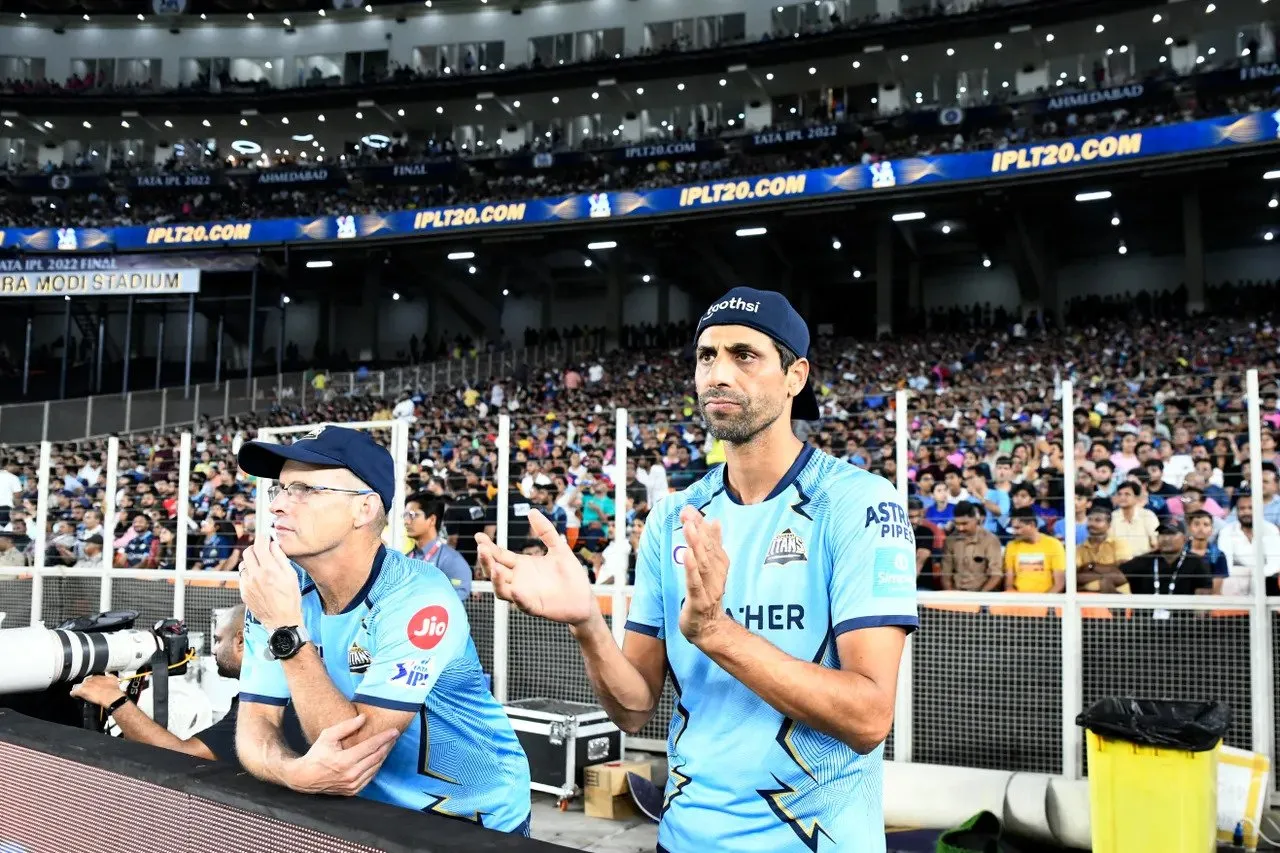 IPL 2022: अपने डेब्यू सीजन में गुजरात टाइटंस को चैंपियन बना के नेहरा जी ने RCB को कराया ग़लती का अहसास - DNP India Hindi