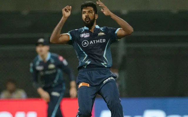 Varun Aaron