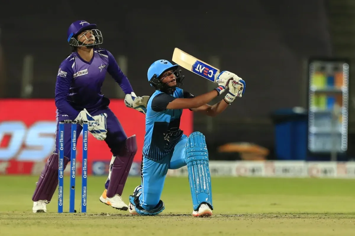 Supernovas set Velocity a target of 166/7