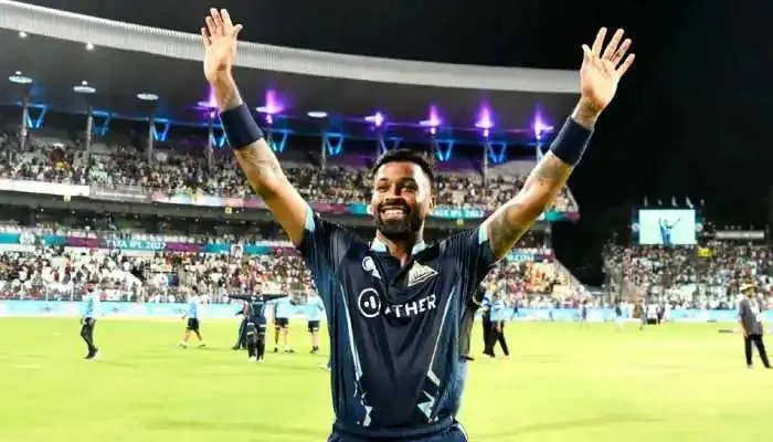 hardik pandya 1st captain to score 25 runs and take 3 wickets