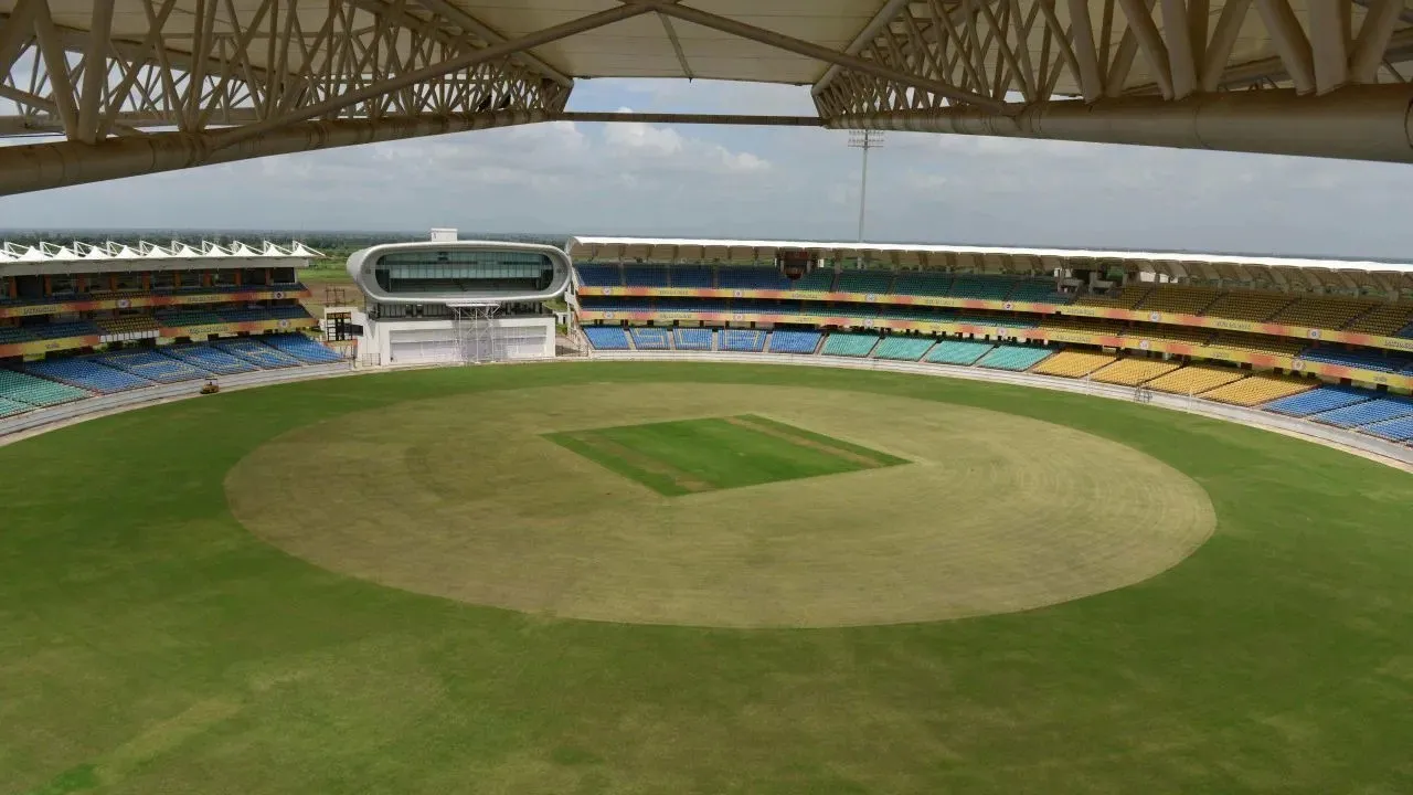 rajkot stadium pitch report