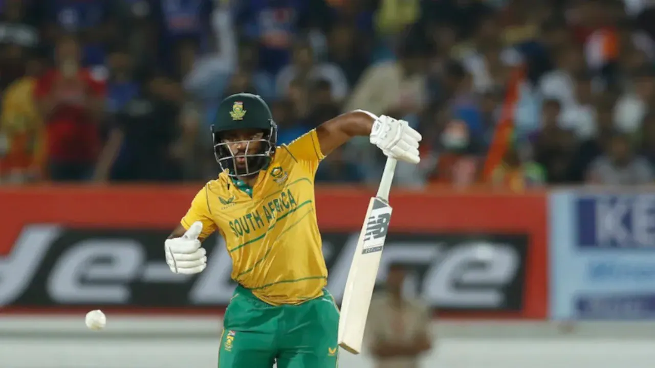  bavuma injured in bhuvneshwar ball