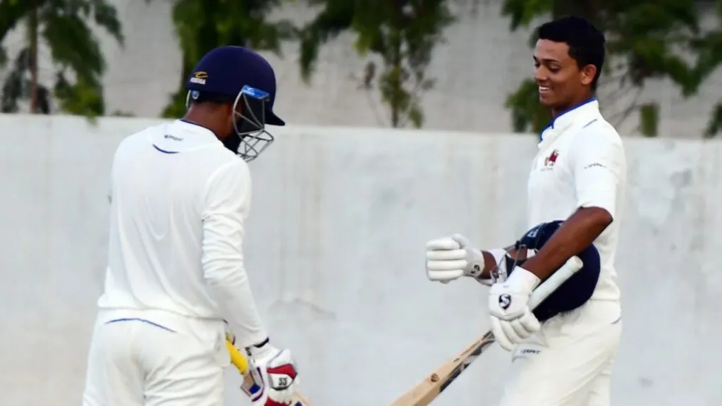yashasvi jaiswal hits 3rd consecutive century ranji trophy-mumabi vs uttar pradesh semifinal