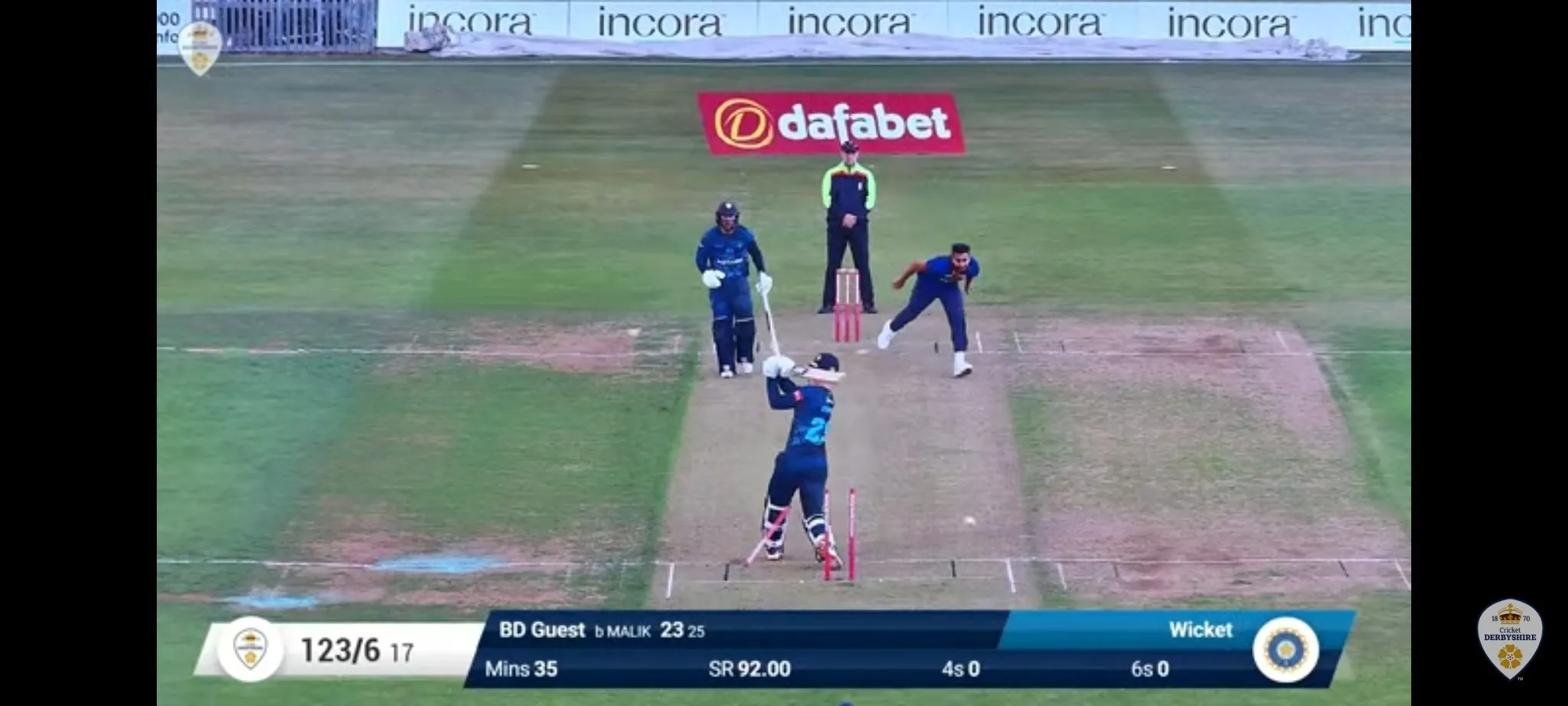 Umran malikdestroys middle stump