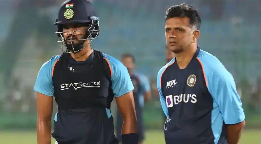 dravid sir was very tensed says iyer in 2nd ODI