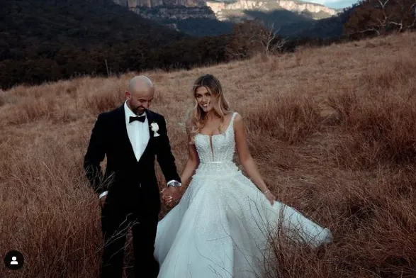  Nathan Lyon marries Emma