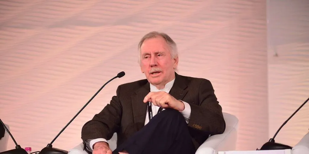 Ian Chappell: इयान चैपल 