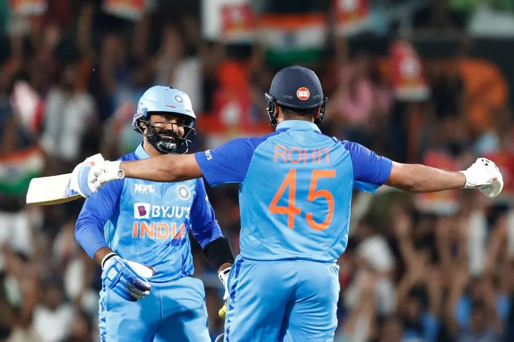 Rohit Sharma-Dinesh Karthik
