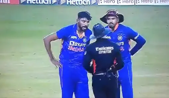 Mohammed Siraj Arguing with Umpire-IND vs SA 1st ODI 2022