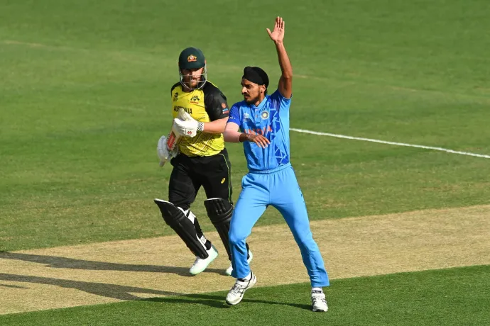 IND VS AUS