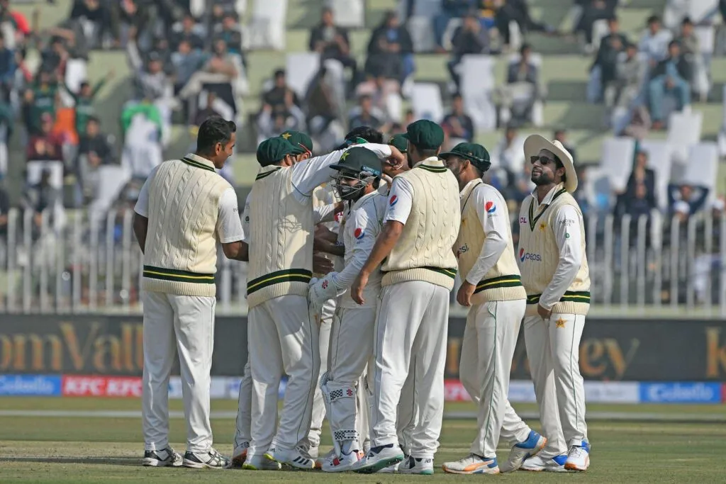 PAK vs ENG 2022