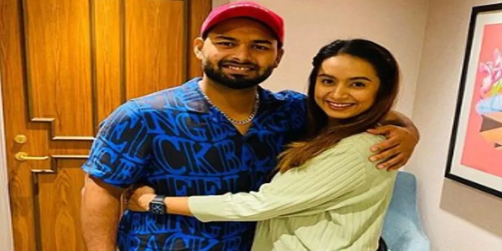 Rishabh Pant's sister