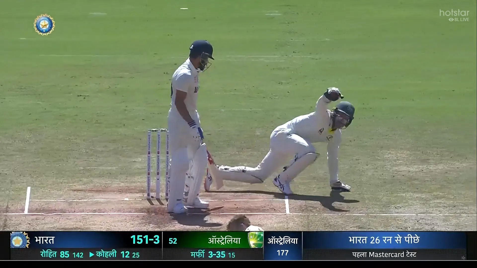 12 रन बनाकर आउट हुए विराट कोहली