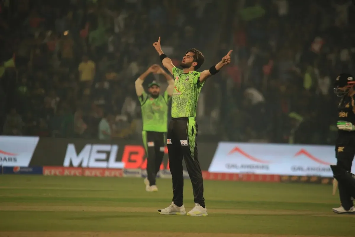 LQ v PZ: Fakhar Aur Shaheen Chha Gaey! | Raftar