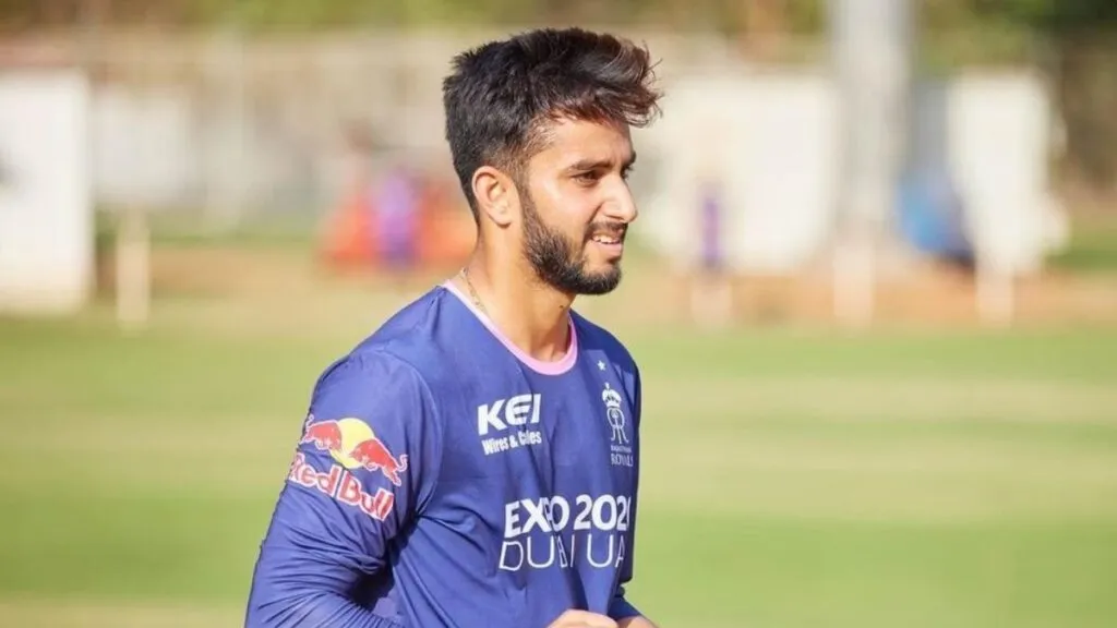 Mayank Markande Ruled Out