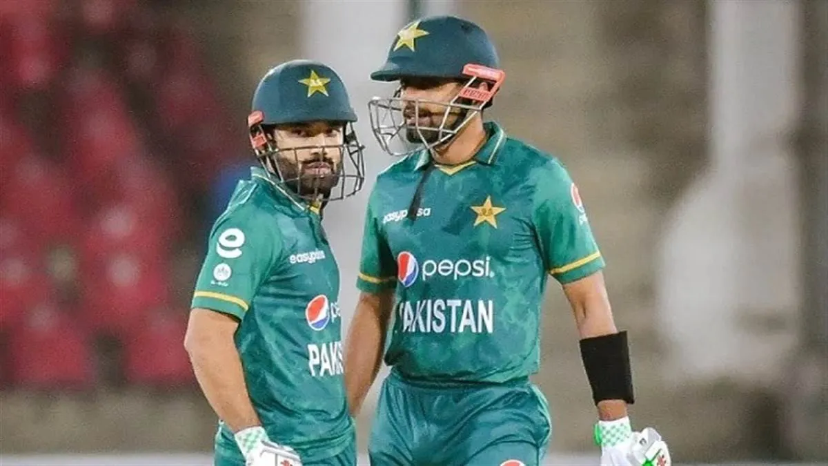Babar Azam और Mohammad Rizwan की 'द हंड्रेड' लीग में हुई गजब बेइज्जती, दोनों को नहीं मिला कोई खरीदार