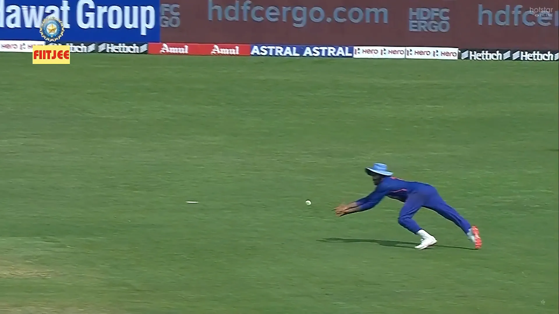 Ravindra Jadeja Catch Video: प्वाइंट पर पकड़ा बेहतरीन कैच