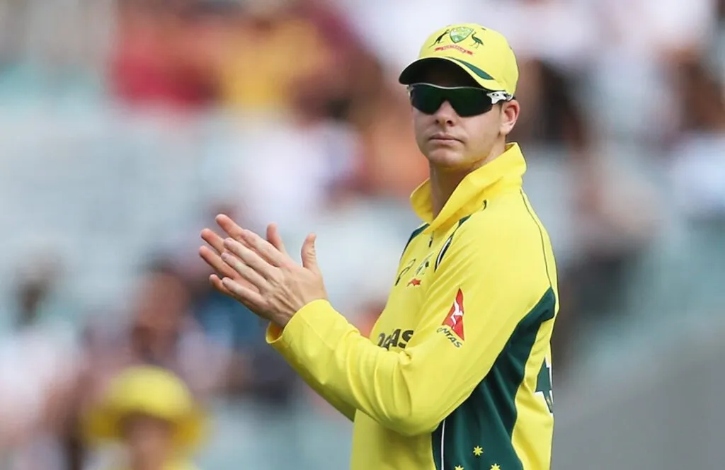 IND vs AUS: टॉस से कुछ मिनट पहले मुंबई वनडे से बाहर हुआ ऑस्ट्रेलिया का मैच विनर, टीम में मच गई खलबली