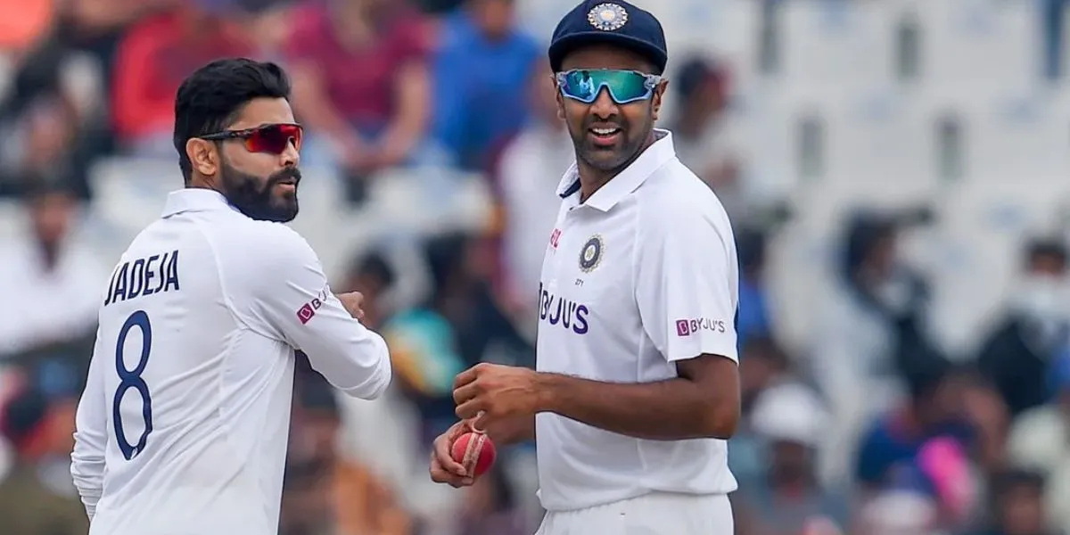 Ravichandran Ashwin- Ravindra Jadeja