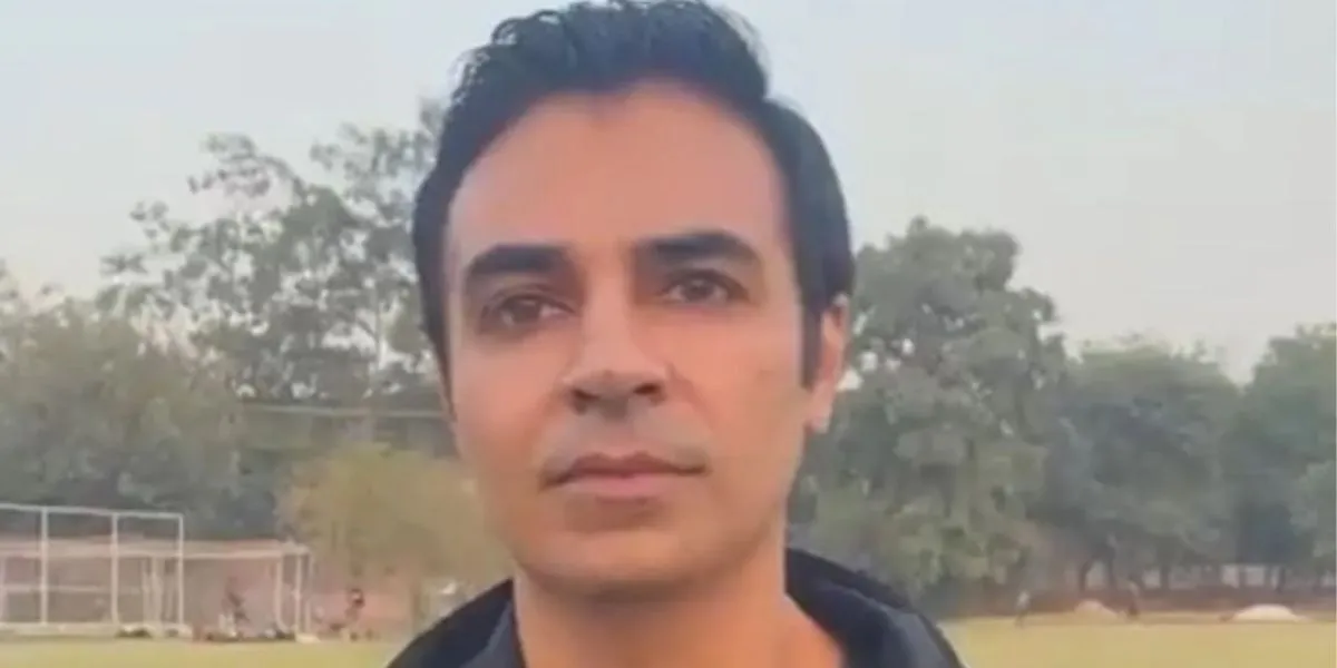 EX pakistan captain Salman Butt criticized Simon Doull for his remarks on Virat Kohli