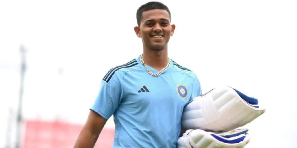 My father started crying after listening my name in team india squad said Yashasvi Jaiswal