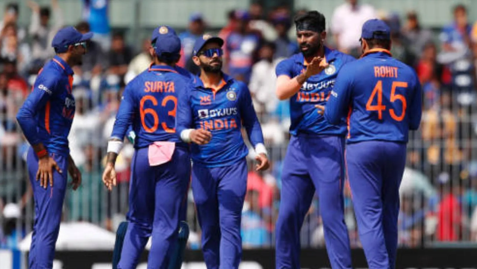 टीम इंडिया का ये खिलाड़ी बीच एशिया कप में छोड़ सकता टीम का साथ, सामने आई बड़ी अपडेट