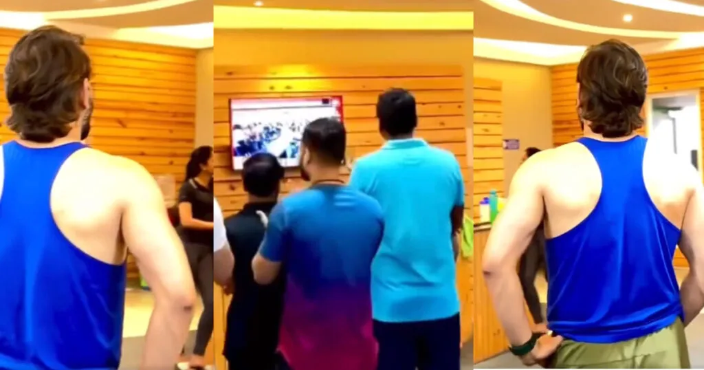 MS Dhoni Celebrates Chandrayaan-3 landing