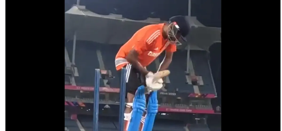 R Ashwin (1)