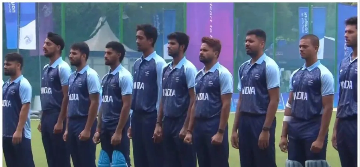 Team India (53)