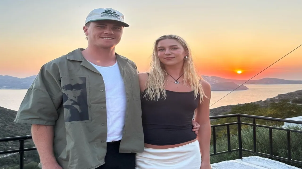 Finn Allen Girlfriend