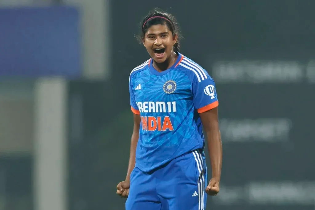 ind w vs aus w: titas sadhu