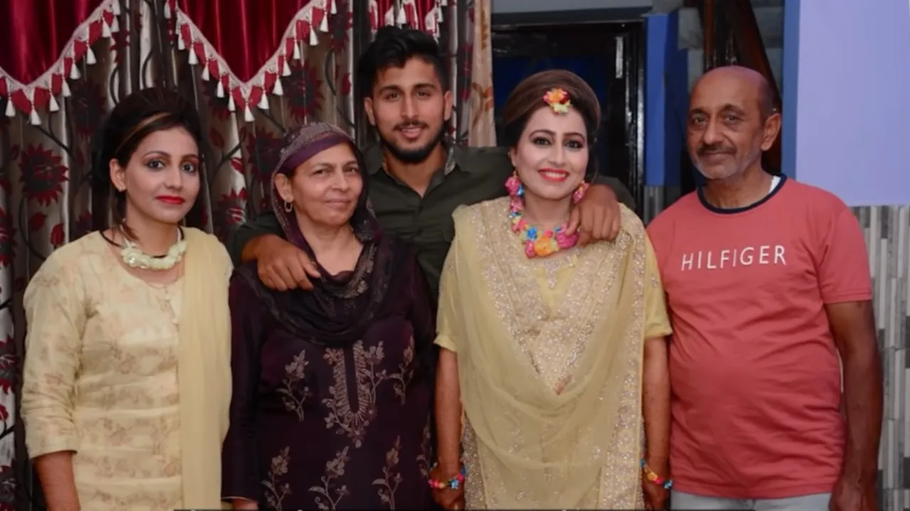 Umran Malik Family