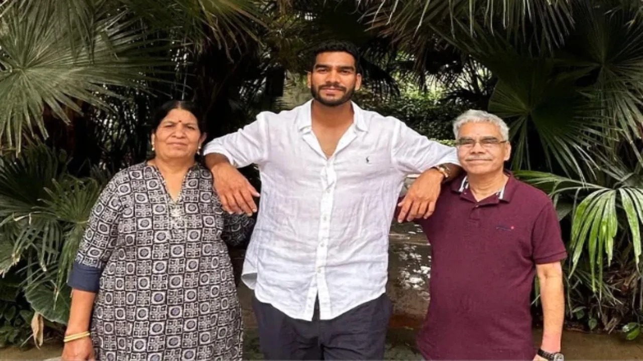 Venkatesh Iyer's Parents