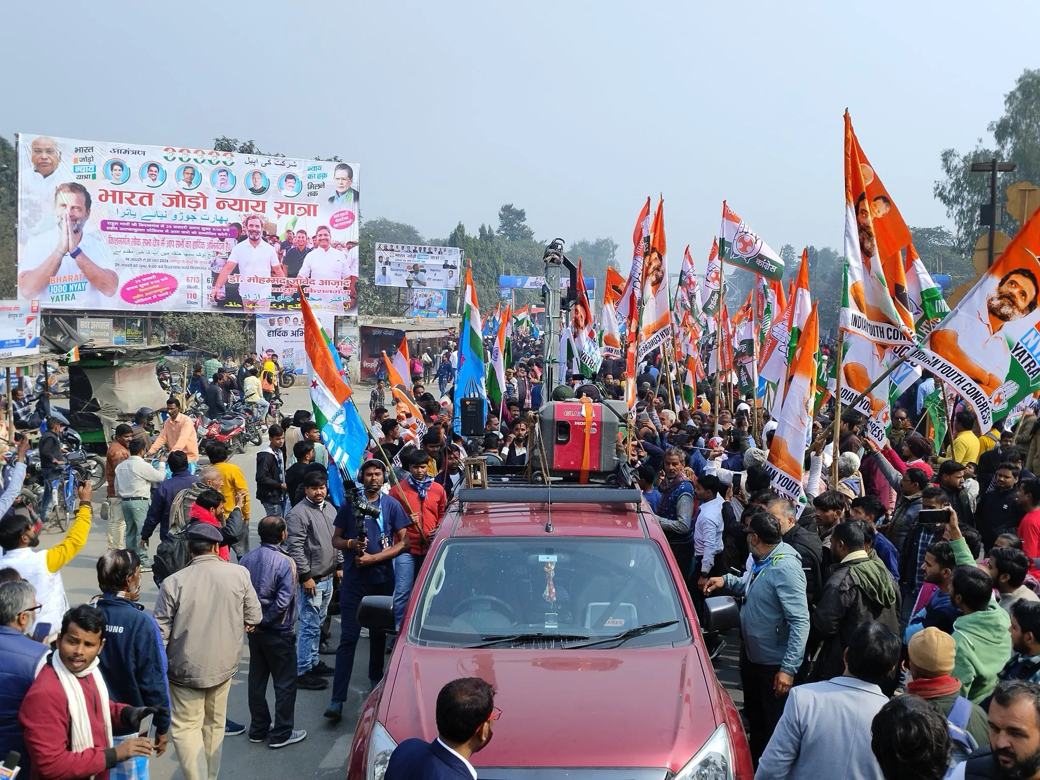 राहुल गांधी के स्वागत की तैयारी