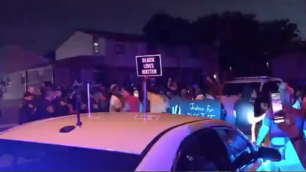 publive-image