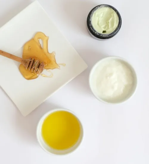 yoghurt honey mask