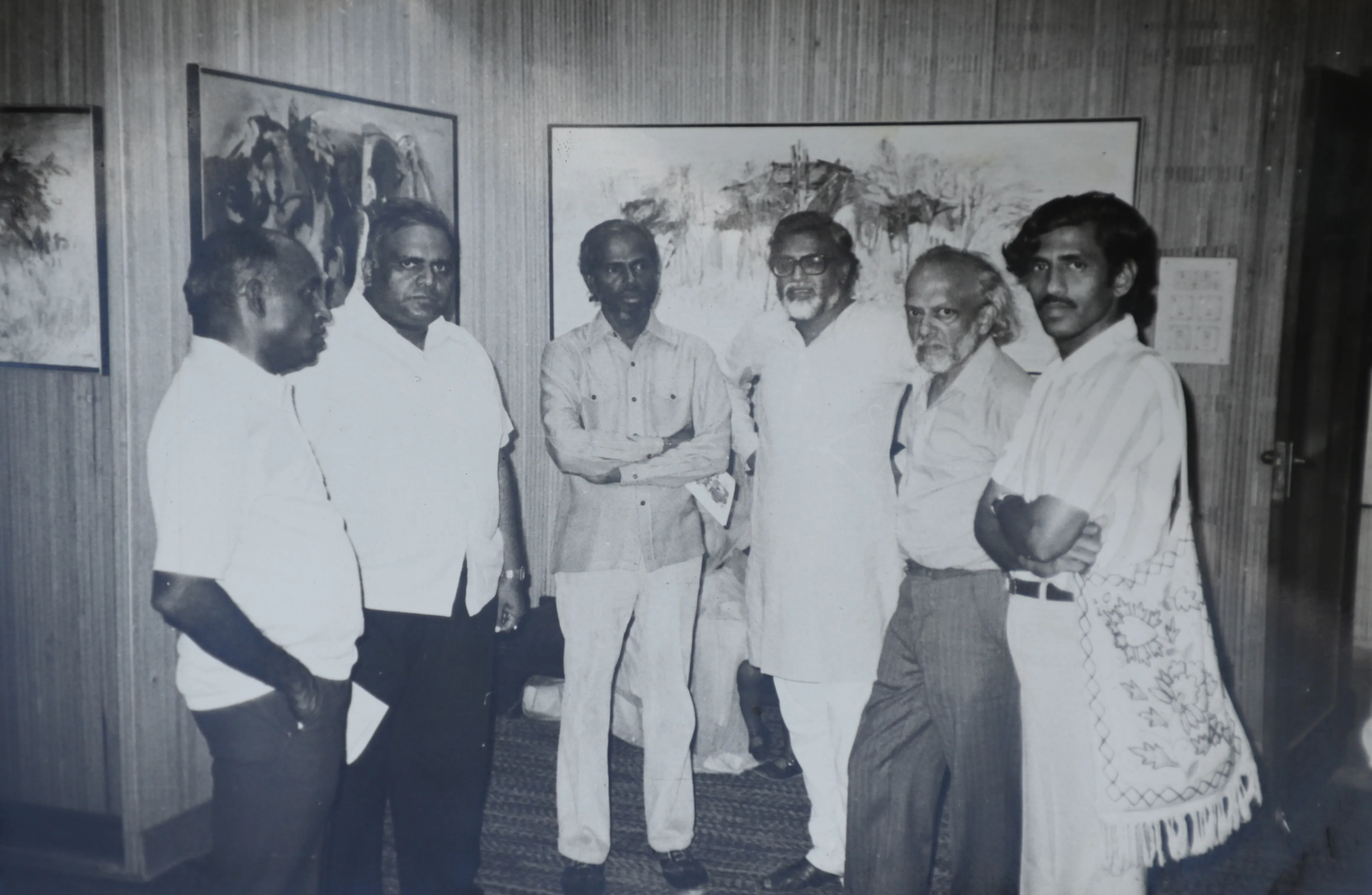 Mr Ravi Jain with artists