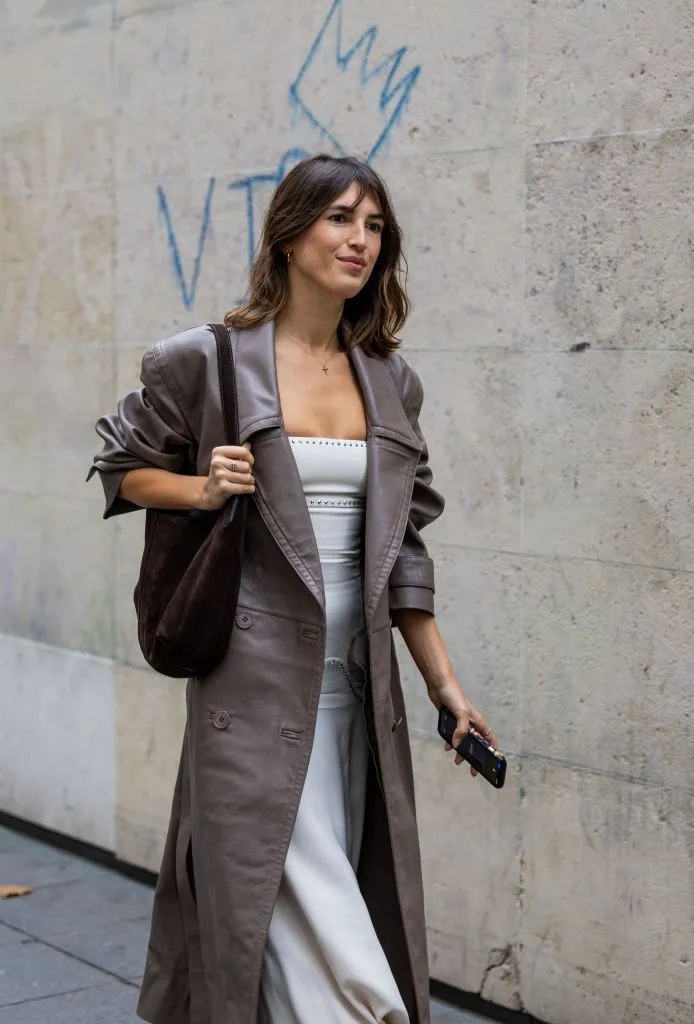 jeanne damas shoulder length hair with fringe