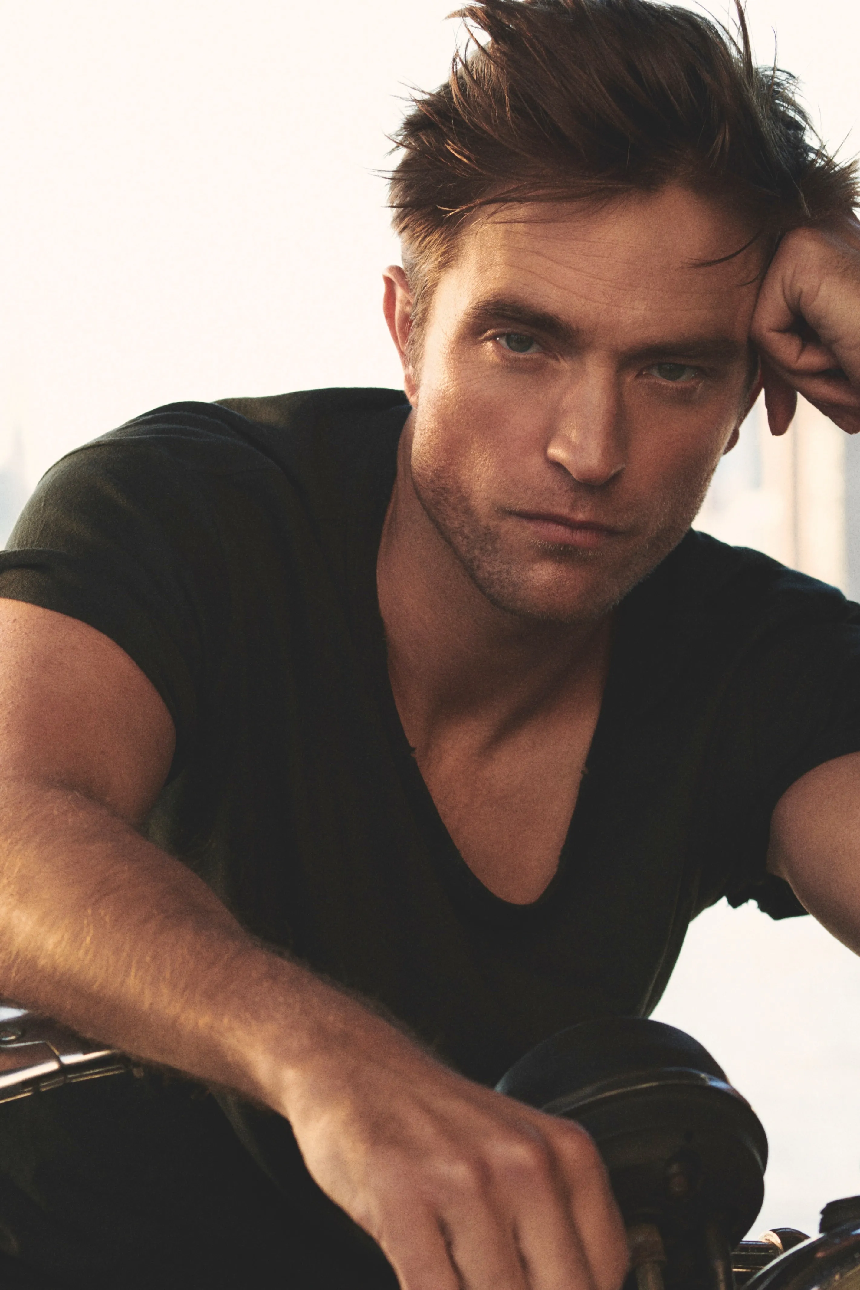 Robert Pattinson wants your fragrance to be “more entertaining” | British GQ