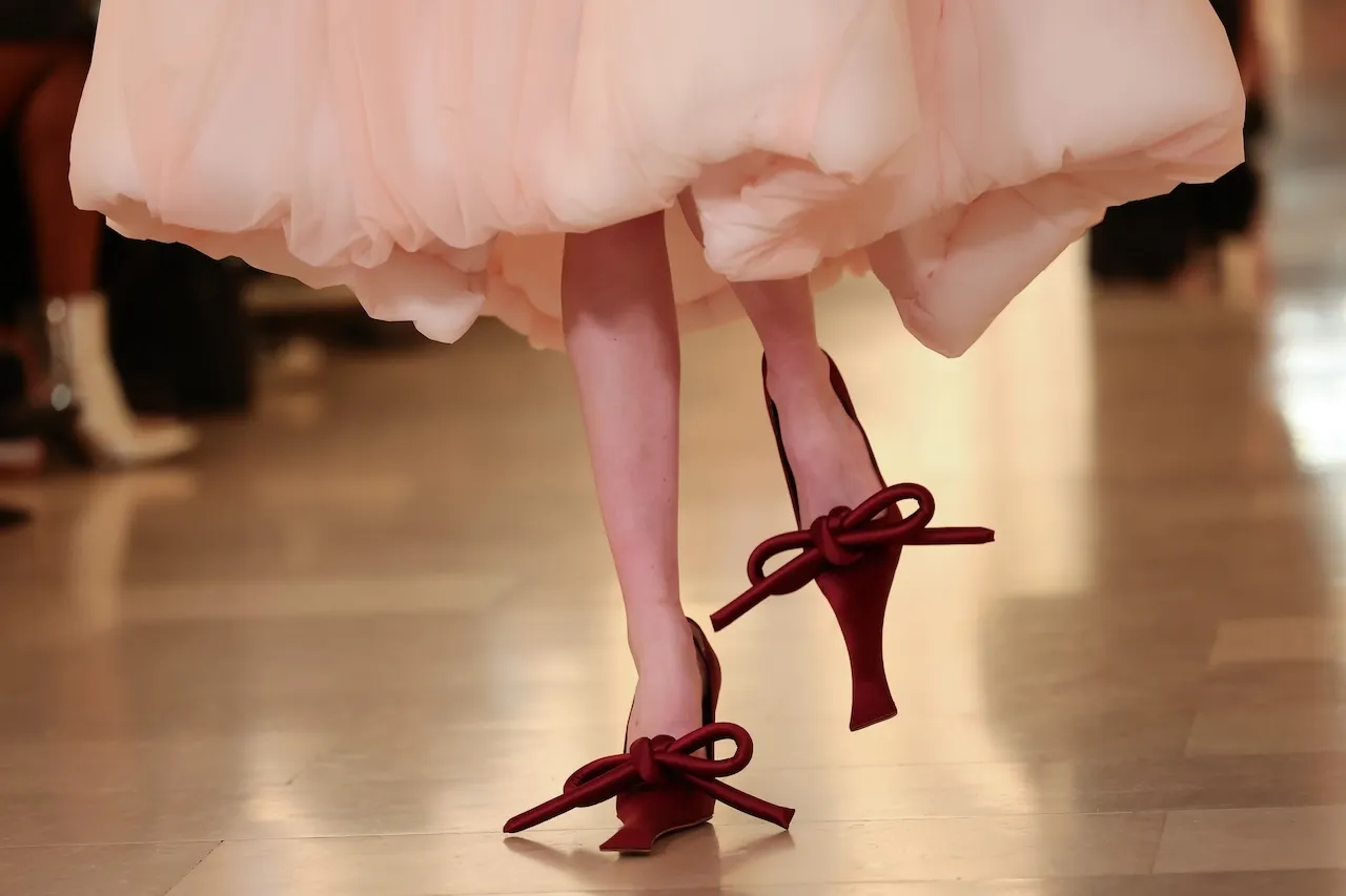 Marc Jacobs Spring 2025: A Bold Pre-NYFW Statement