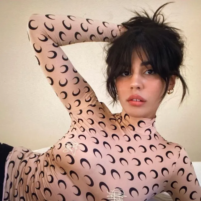 Shaggy Bangs
