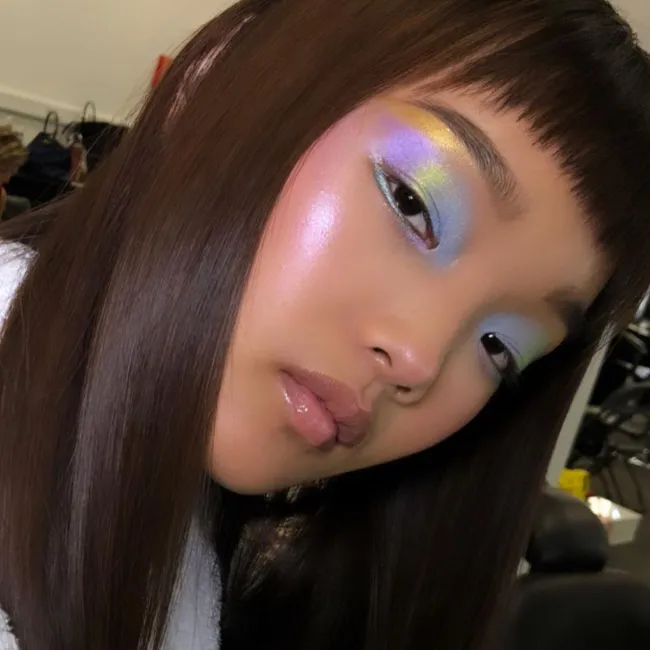 Very Peri Makeup