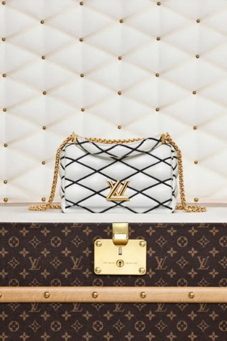 deepika padukone gucci