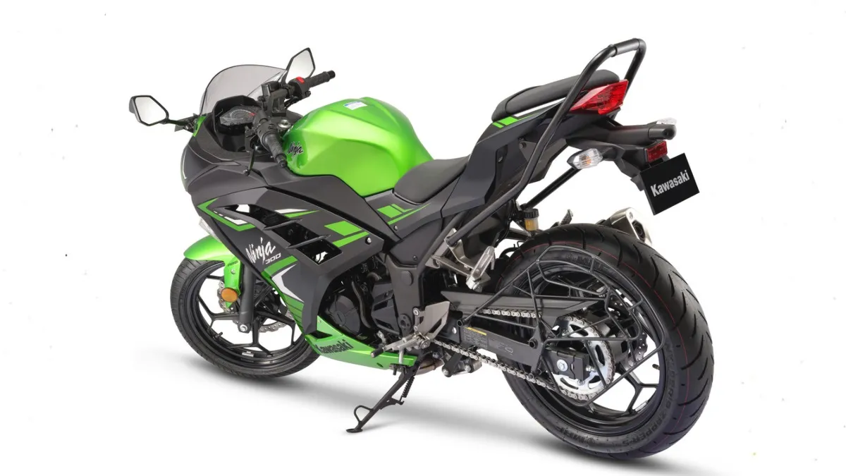 Kawasaki Ninja 300 new version