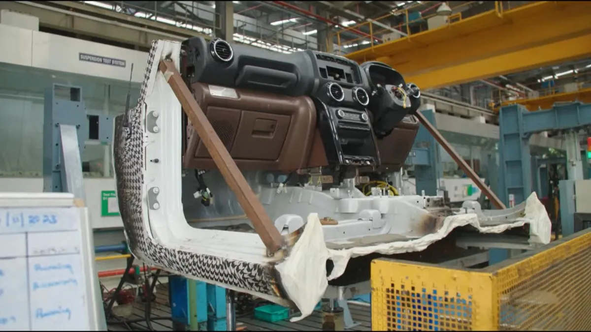 Mahindra Thar 5 Door Dash board Layout