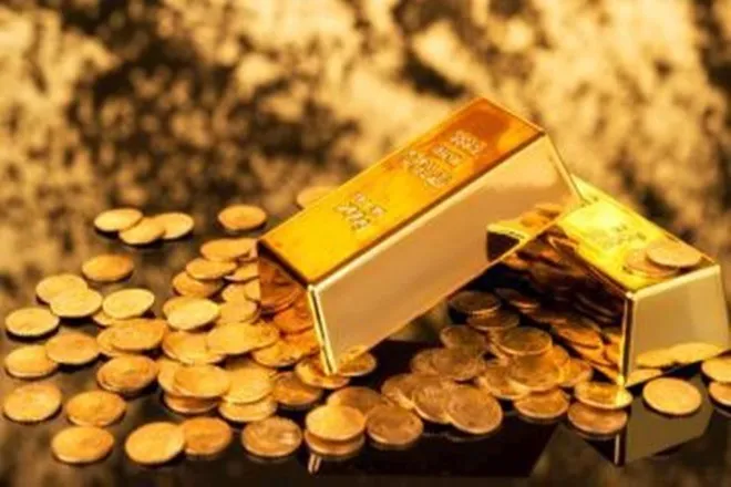 Silver price today, Gold price today 12 august, Gold plunges Rs 1,228, silver tanks Rs 5,172