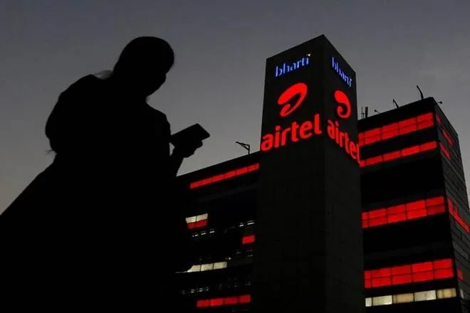 Airtel Q3 Results bharti airtel records 1,035 crore consolidated net loss in third quarter results revenue increases