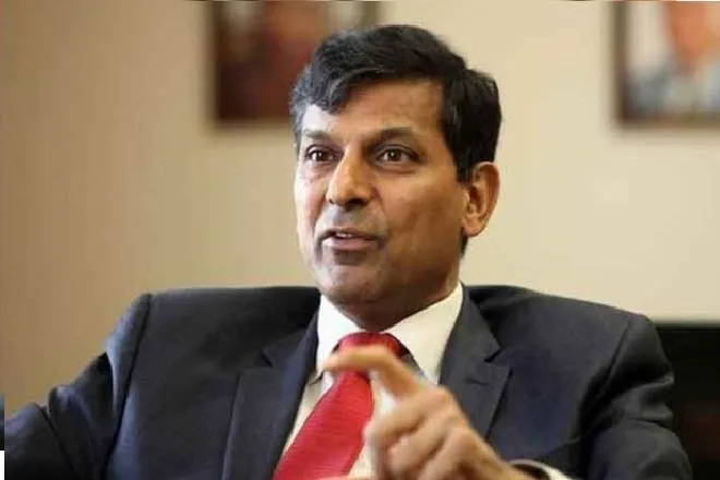 raghuram rajan said modi government focusing more on political and social agenda instead of economy